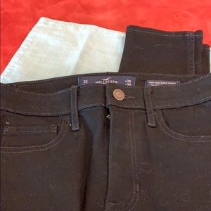 Black Hollister Jeans Size 26, Length 30